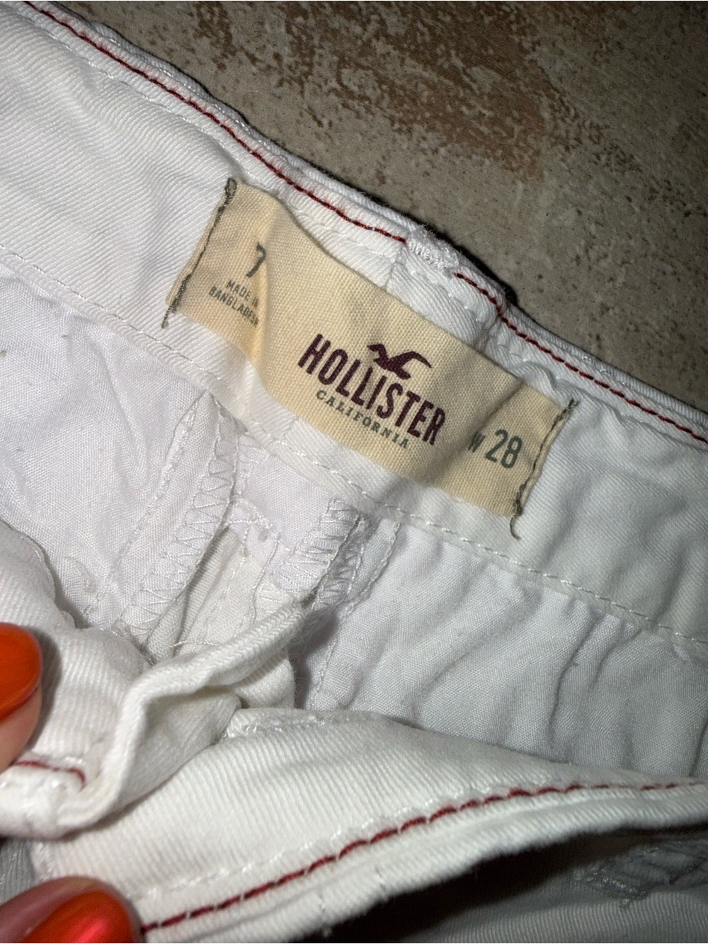 Hollister Women's White Cotton Shortie Shorts - Picture 4 of 4